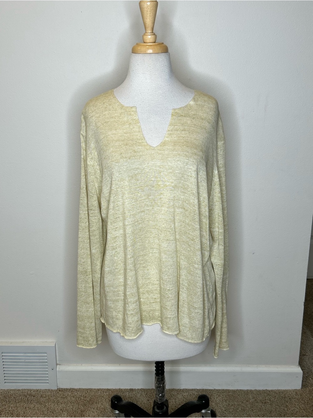 Eileen Fisher Cactus Split-Neck Box Top Tunic Size L NWT Italian Yarn Linen